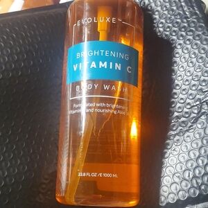 Bath & Body Works Brightening Vitamin C Body Wash - Orange and Blue